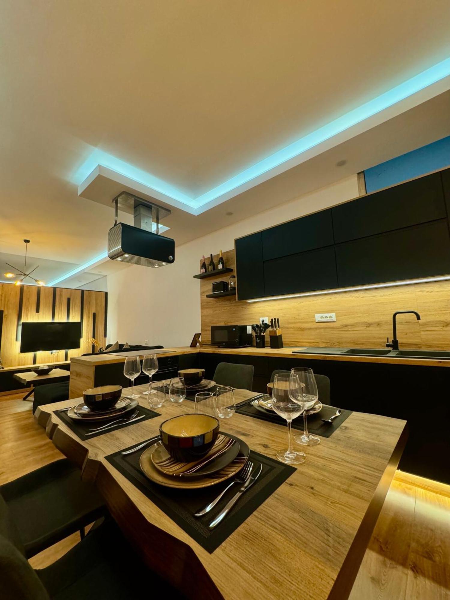 Luxury Central Baba Apartment ชโคเดอร์ ภายนอก รูปภาพ