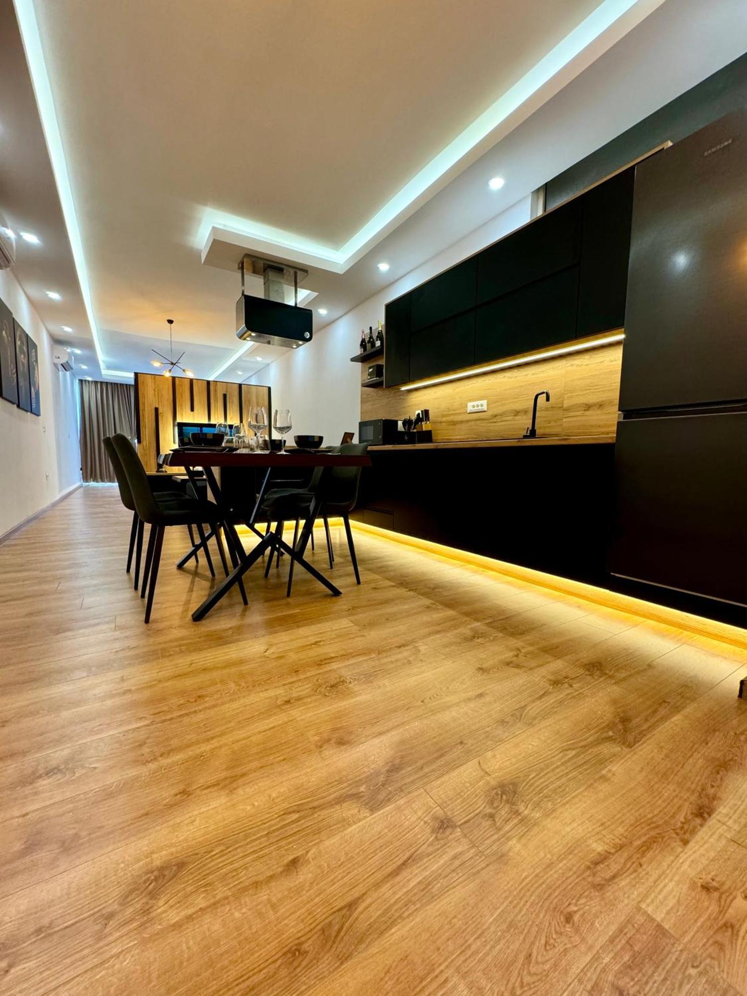 Luxury Central Baba Apartment ชโคเดอร์ ภายนอก รูปภาพ